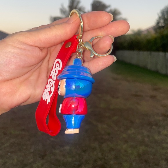 Monster Character Keychain - Picture 5 of 11